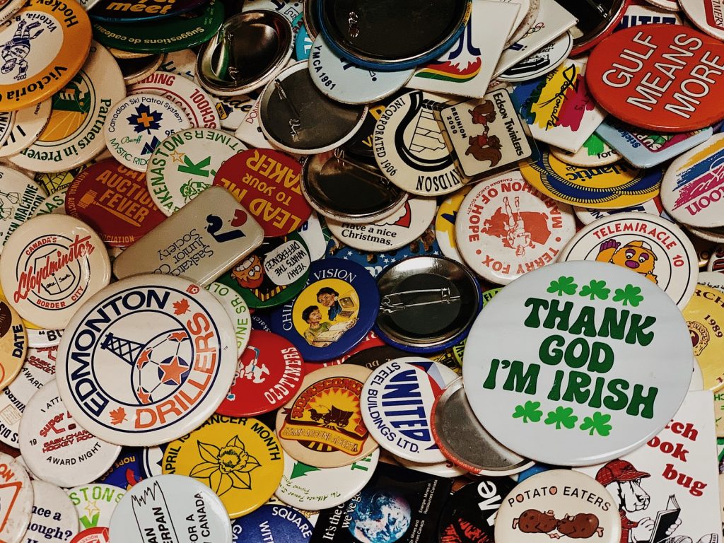 assorted-color button pin lot