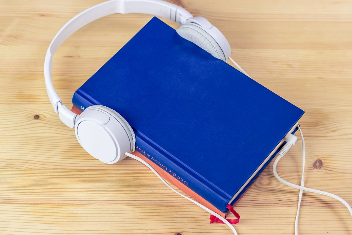audiobook, tablet, touch screen