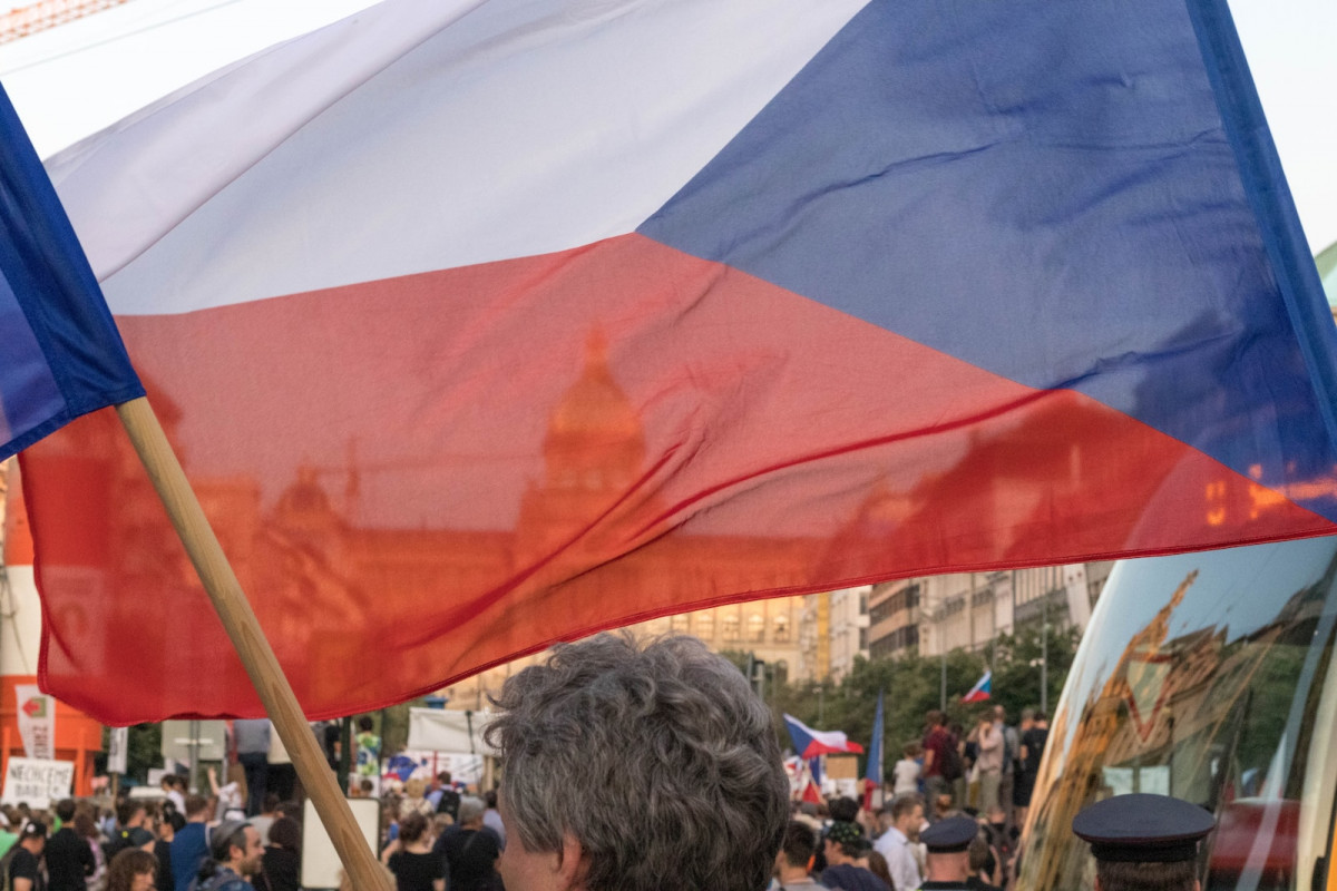 red, blue, and white flag
